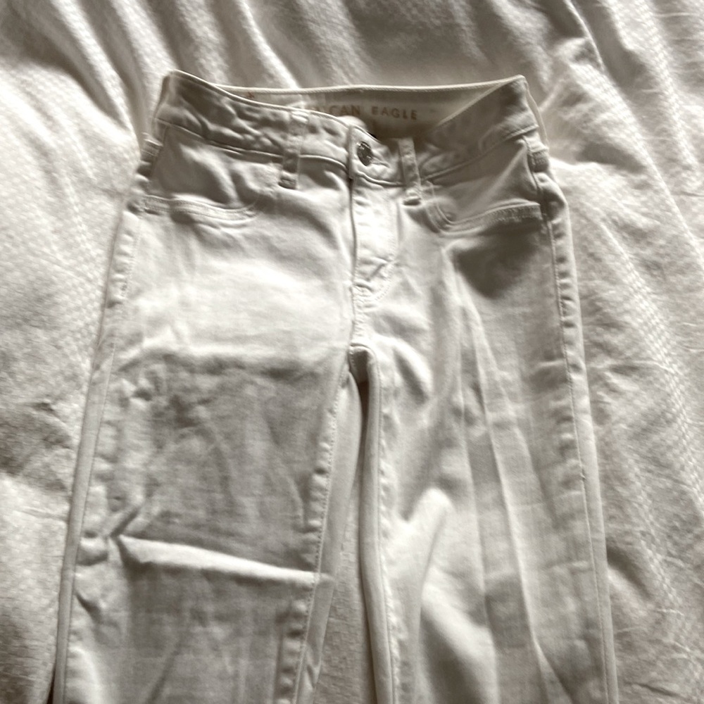 American eagle white jeans